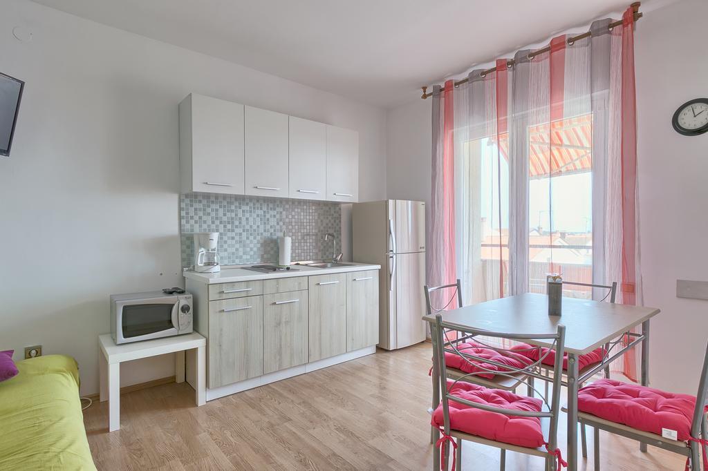 Apartments Veruda Porat Пула Экстерьер фото